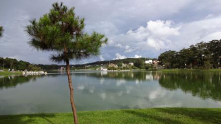 Dalat lake